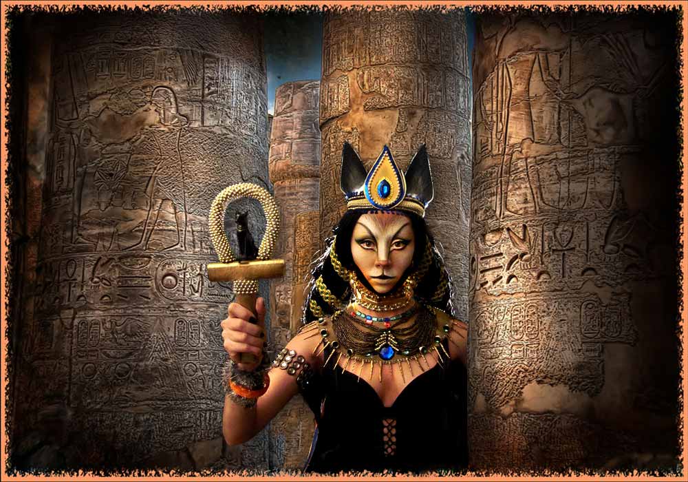Баст видео. Бастет богиня Египта. Богиня Бастет в древнем Египте. Богиня кошек Бастет. Бастет древний Египет Сехмет.